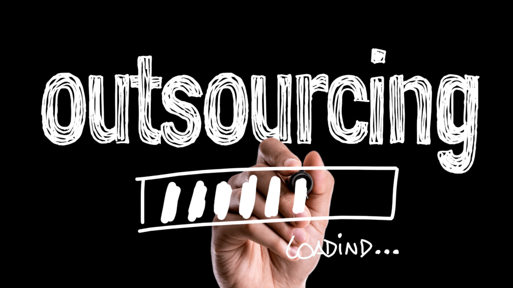 A Complete Guide to IT Outsourcing 1-min
